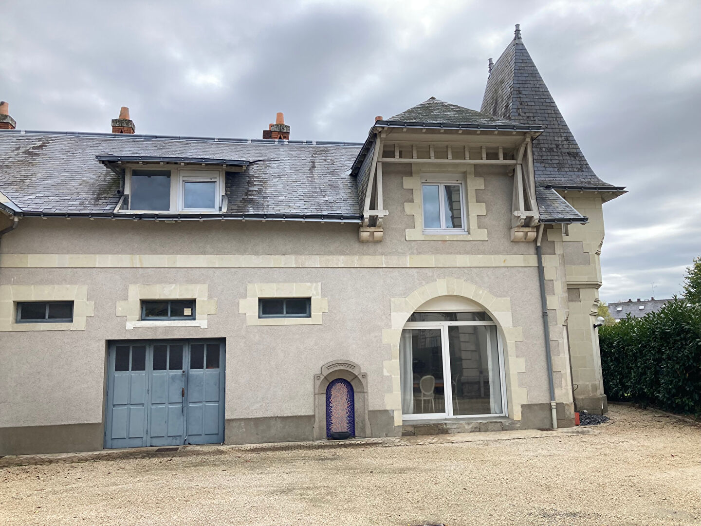 MAISON DE CARACTERE 1\/13