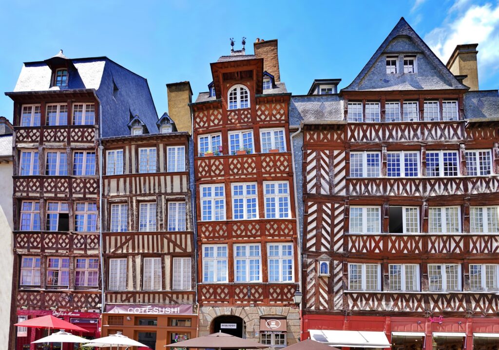 ykaiavu-buildings-7490323_1920