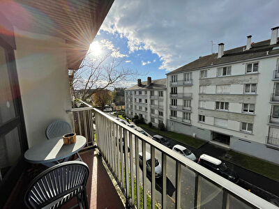 APPARTEMEN T1 MEUBLE