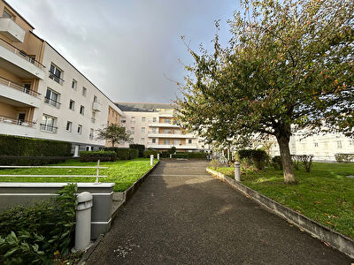APPARTEMENT T3 – ILE DE NANTES