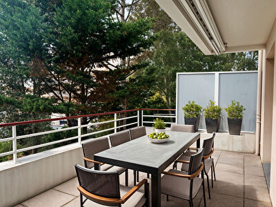 Idéalement situé : appartement de 33m² avec terrasse de 17 m² à Pornichet centre et au calme