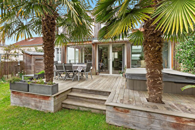 Maison familiale avec jardin et garage Canclaux