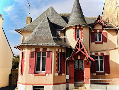 Villa 180 m² & Immeuble 160 m² au coeur du Pouliguen.